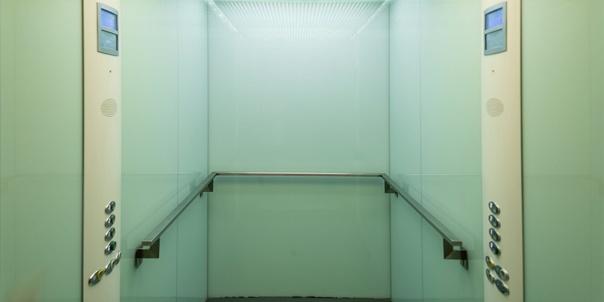 电梯装饰板：电梯装饰板有哪几种材料?